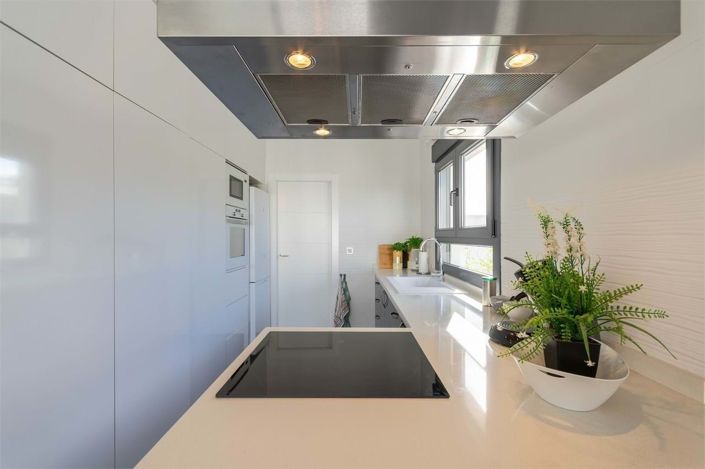 Image No.10-3 Bed Villa for sale