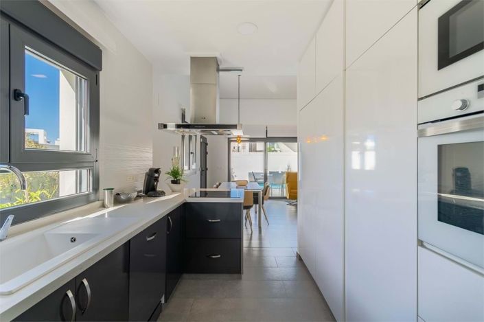 Image No.9-3 Bed Villa for sale