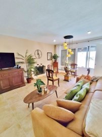 1447-647275-78d1f4f8b6655591b02d22fabb36a692d