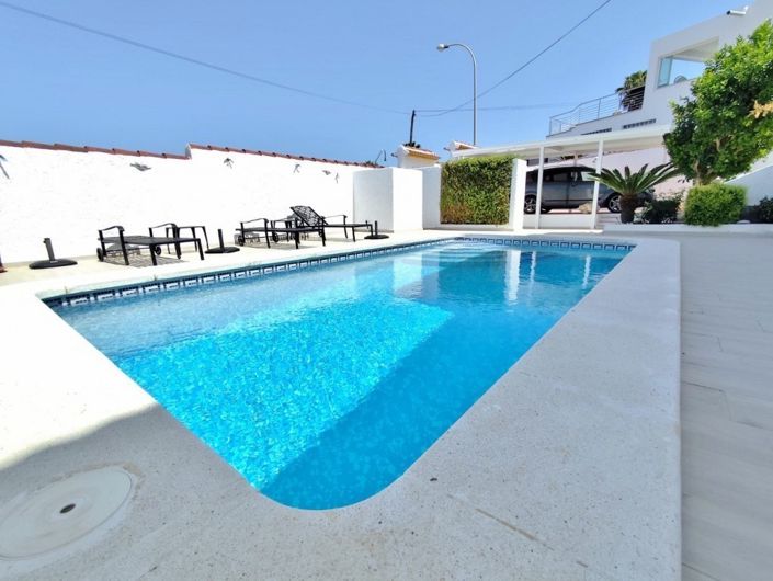 Image No.44-4 Bed Villa for sale