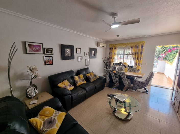 Image No.4-3 Bed Property for sale