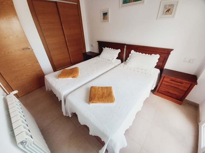 Image No.24-2 Bed Apartment for sale