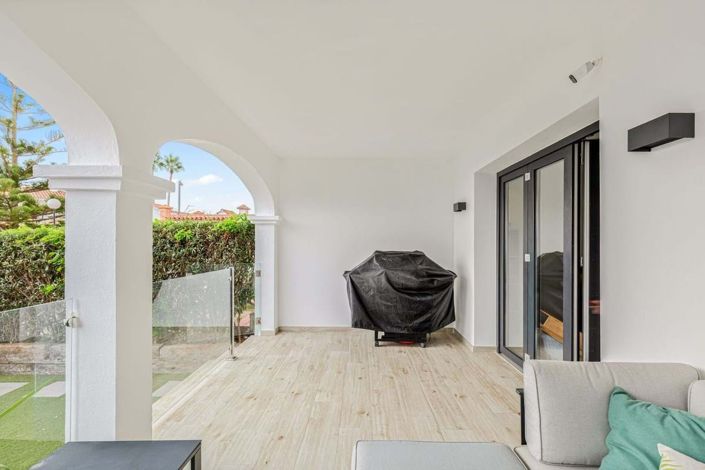 Image No.40-3 Bed Townhouse for sale