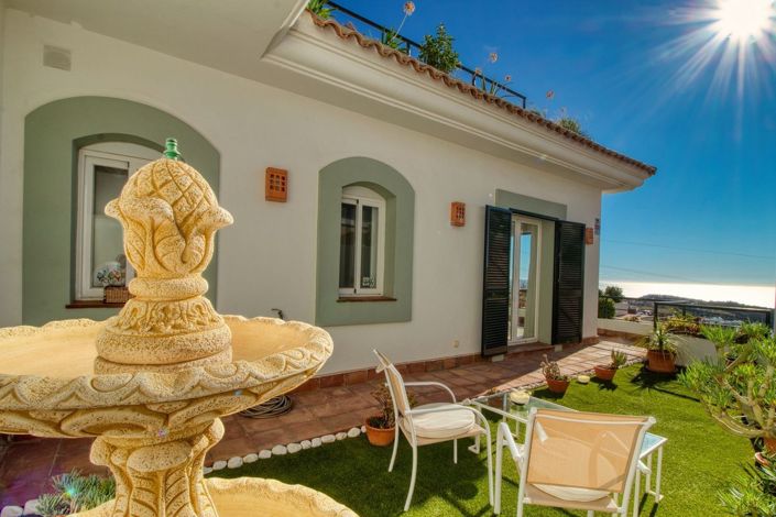 Image No.19-2 Bed Apartment for sale