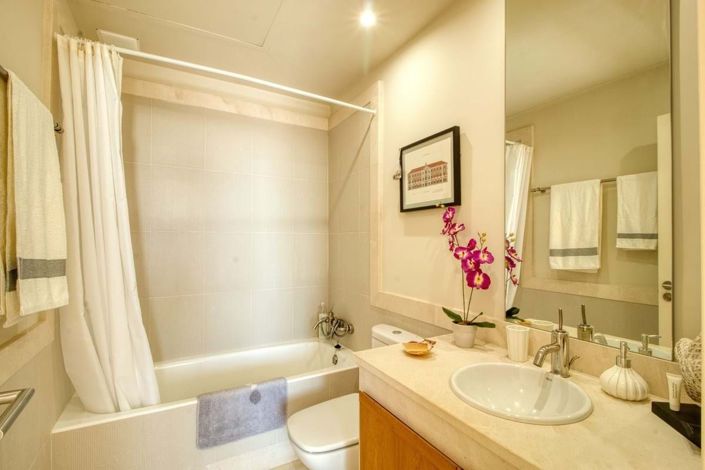 Image No.28-2 Bed Apartment for sale