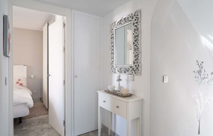 Image No.19-3 Bed Townhouse for sale