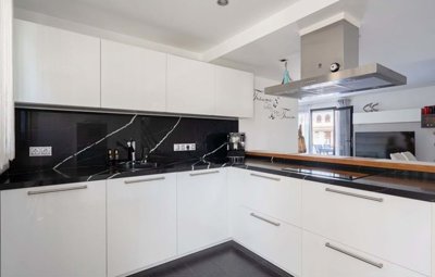 1447-647056-78d1f4f8b6655591b02d22fabb36a692d