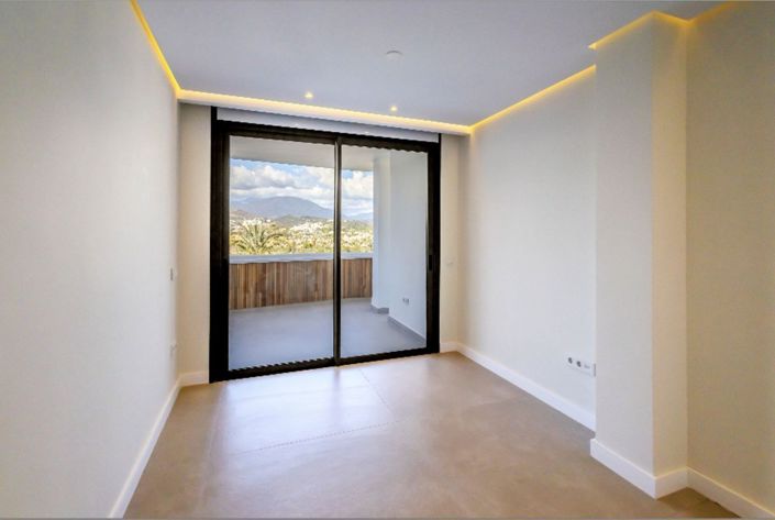 Image No.11-2 Bed Penthouse for sale