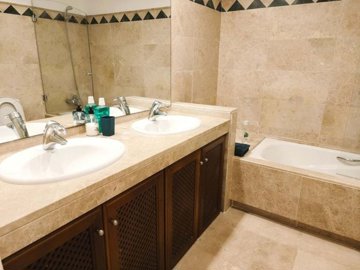 1447-647669-78d1f4f8b6655591b02d22fabb36a692d