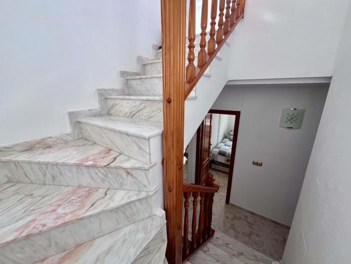 Image No.47-2 Bed Townhouse for sale