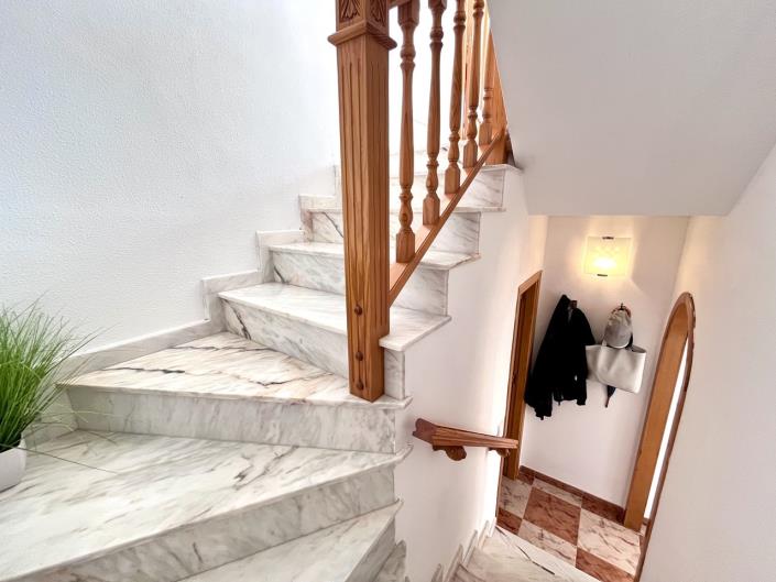 Image No.54-2 Bed Townhouse for sale