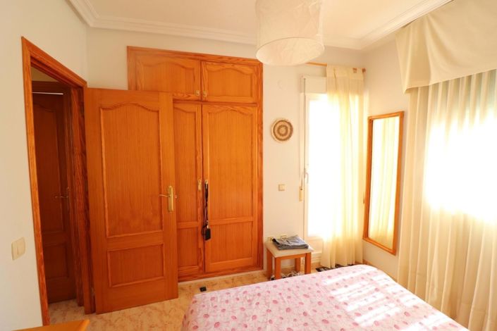 Image No.25-3 Bed Villa for sale