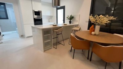 1447-646126-78d1f4f8b6655591b02d22fabb36a692d