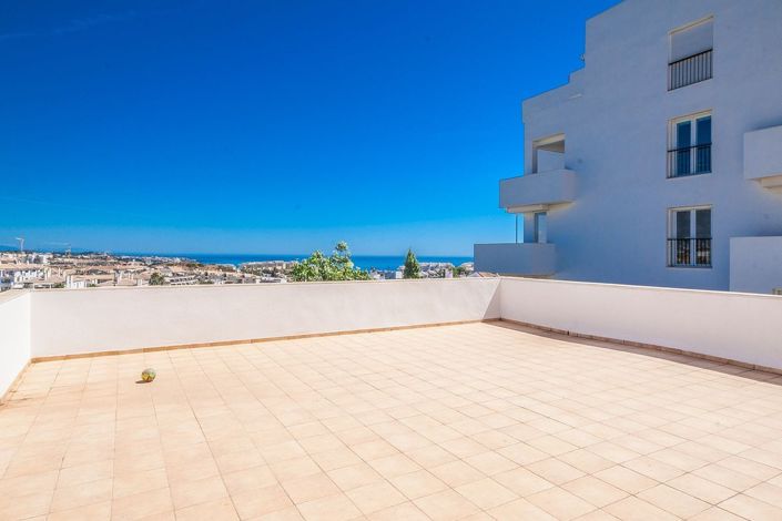 Image No.10-3 Bed Apartment for sale