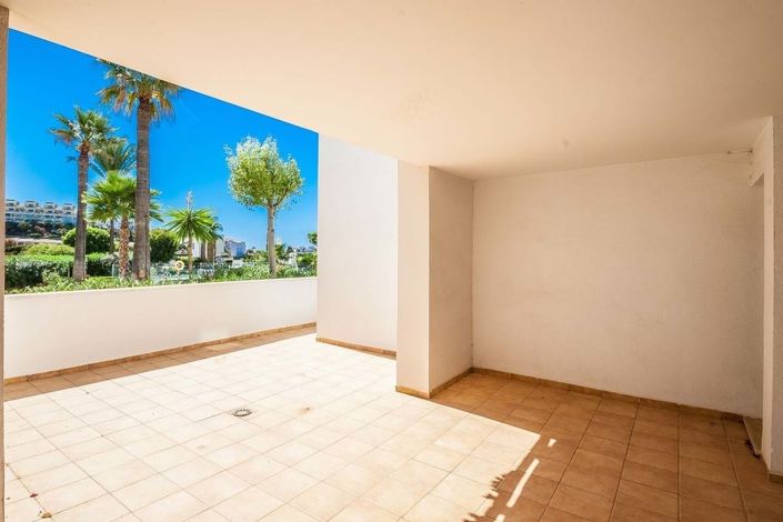 Image No.13-3 Bed Apartment for sale