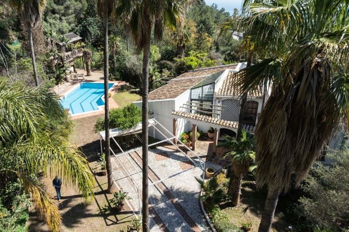 Image No.8-6 Bed Villa for sale