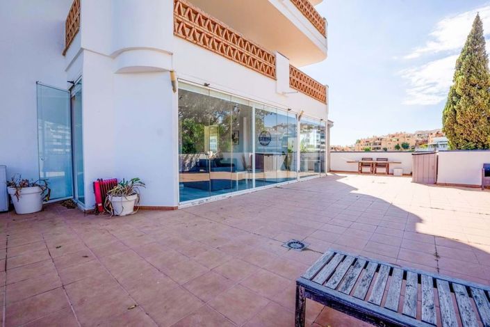 Image No.13-2 Bed Apartment for sale