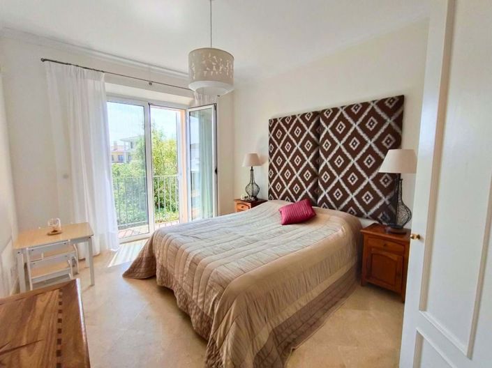 Image No.20-3 Bed Villa for sale