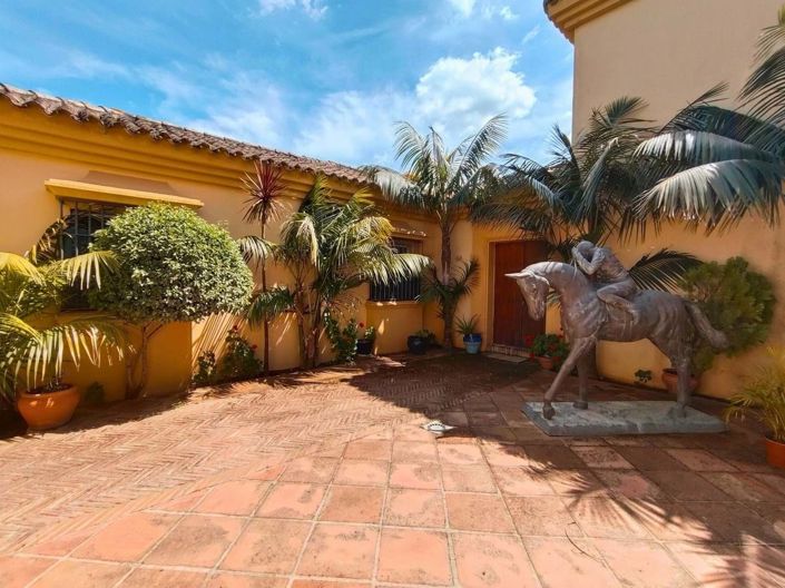 Image No.30-3 Bed Villa for sale