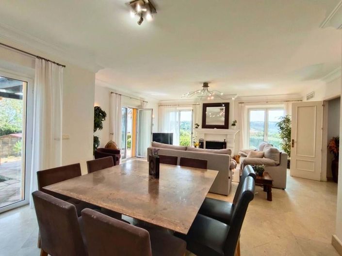 Image No.4-3 Bed Villa for sale