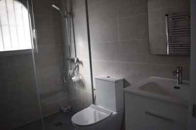 1447-647973-78d1f4f8b6655591b02d22fabb36a692d