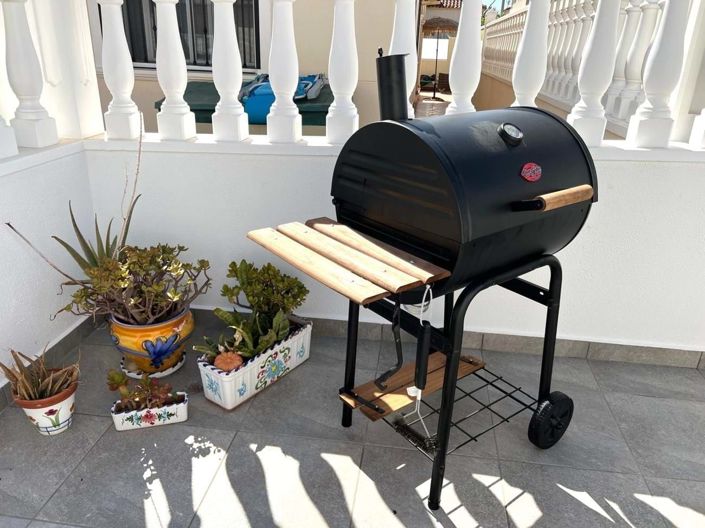 Image No.23-2 Bed Property for sale