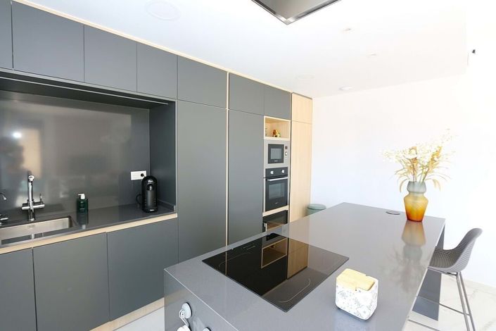 Image No.16-3 Bed Apartment for sale