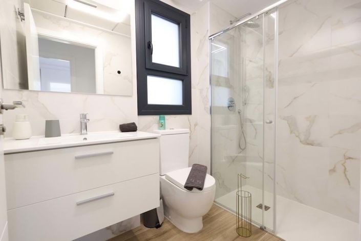 Image No.16-2 Bed Apartment for sale