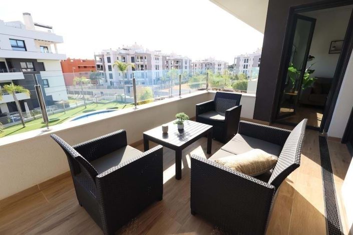 Image No.20-2 Bed Apartment for sale