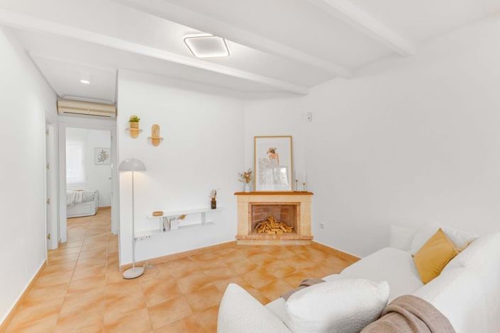 Image No.15-2 Bed Townhouse for sale