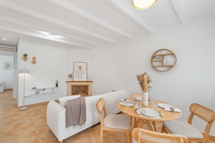 Image No.45-2 Bed Townhouse for sale