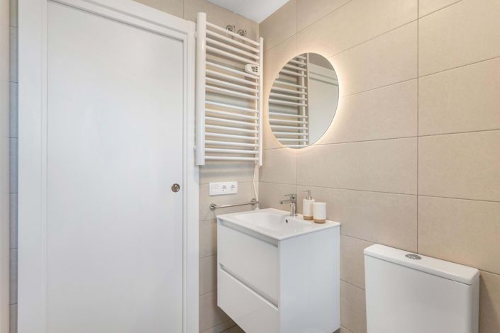 Image No.20-2 Bed Apartment for sale