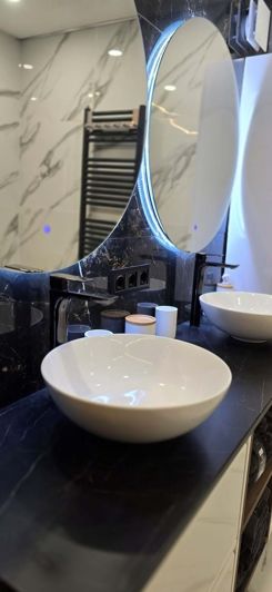 Image No.20-2 Bed Apartment for sale