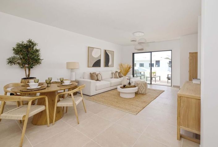 Image No.2-2 Bed Apartment for sale