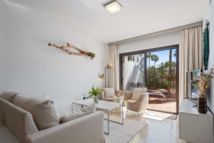 Image No.8-2 Bed Apartment for sale