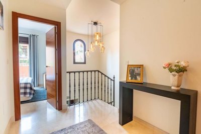 1447-647651-78d1f4f8b6655591b02d22fabb36a692d