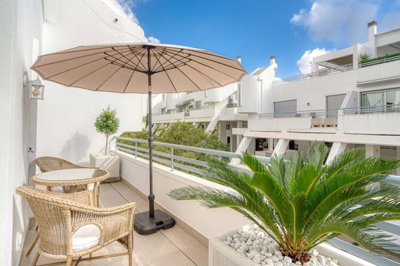 1447-647418-78d1f4f8b6655591b02d22fabb36a692d