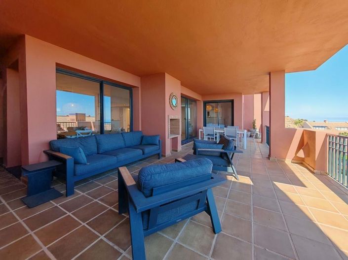 Image No.17-3 Bed Apartment for sale