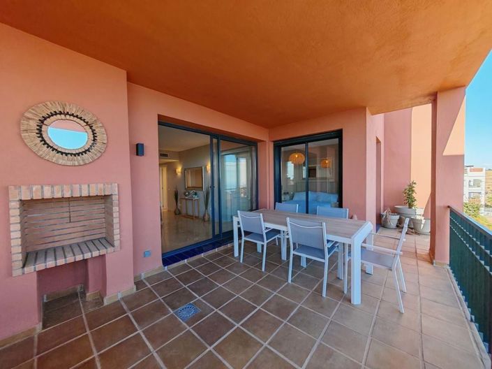 Image No.19-3 Bed Apartment for sale