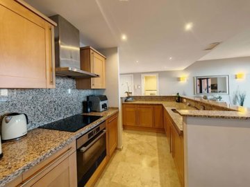 1447-647968-78d1f4f8b6655591b02d22fabb36a692d