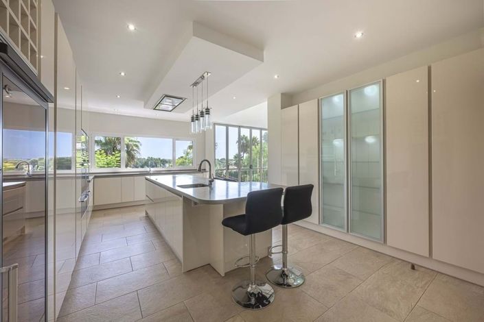 Image No.9-5 Bed Villa for sale