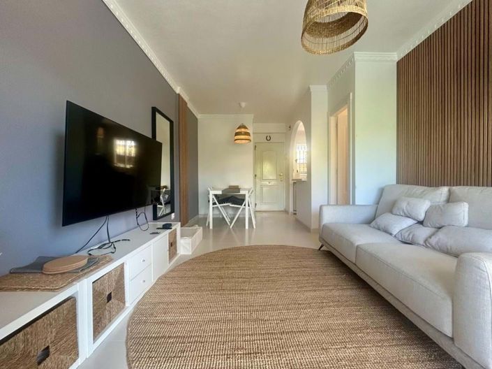 Image No.4-2 Bed Townhouse for sale