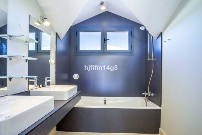 Image No.15-2 Bed Penthouse for sale