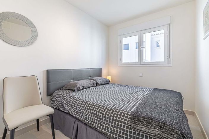 Image No.18-3 Bed Apartment for sale