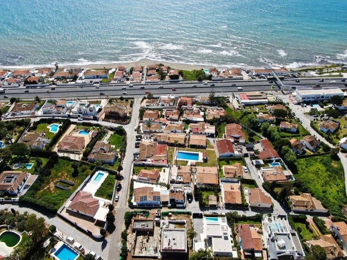 Image No.14-5 Bed Villa for sale