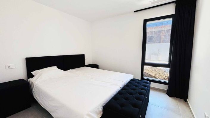 Image No.18-5 Bed Villa for sale