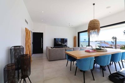 1447-647694-78d1f4f8b6655591b02d22fabb36a692d