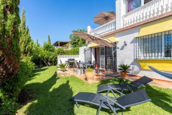 Image No.10-3 Bed Villa for sale