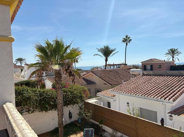 Image No.23-3 Bed Villa for sale