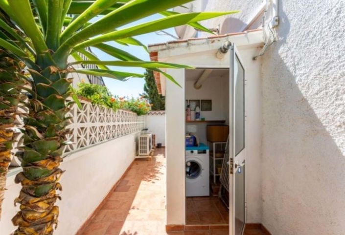 Image No.30-3 Bed Villa for sale